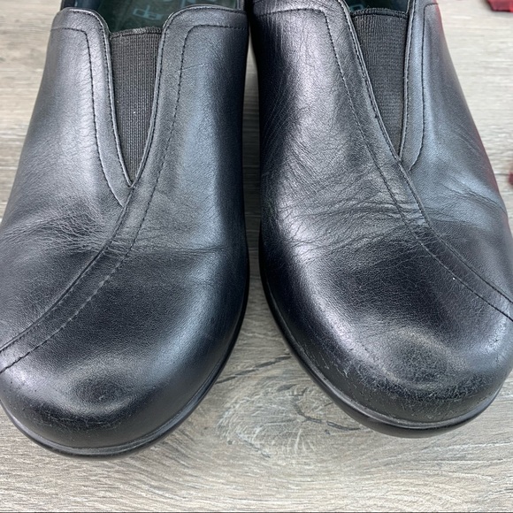 Dansko Shoes Dansko Arden Leather Clogs Professional